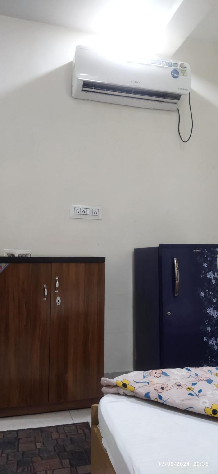 Shree Gajlaxmi Hotel Walking Distance From Mahakaleswar اوجاين المظهر الخارجي الصورة
